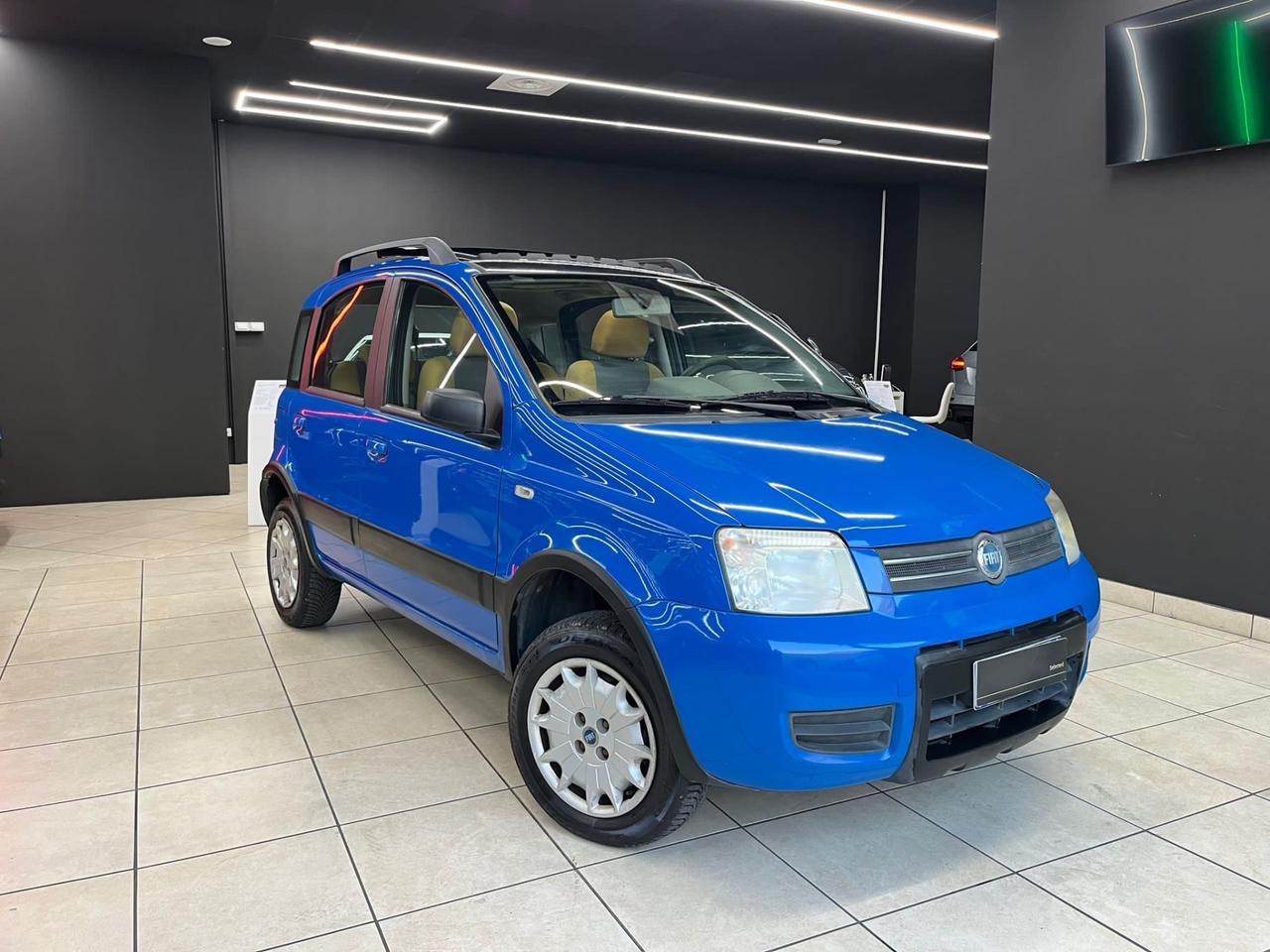 Fiat Panda 1.2 4x4 Climbing OK NEOPATENTATI