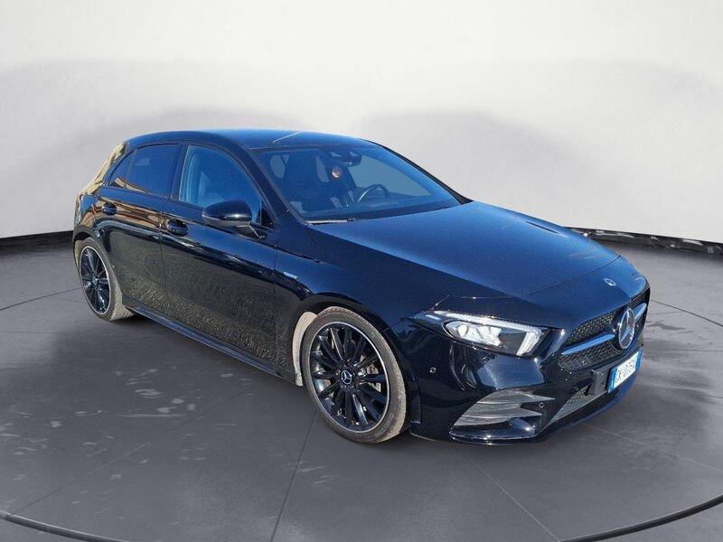 Mercedes-Benz Classe A A 200 d Automatic Premium EDITION