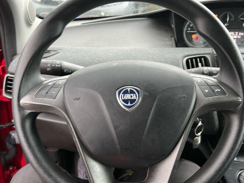 Lancia Ypsilon III 2021 1.0 firefly hybrid Silver s&s 70cv