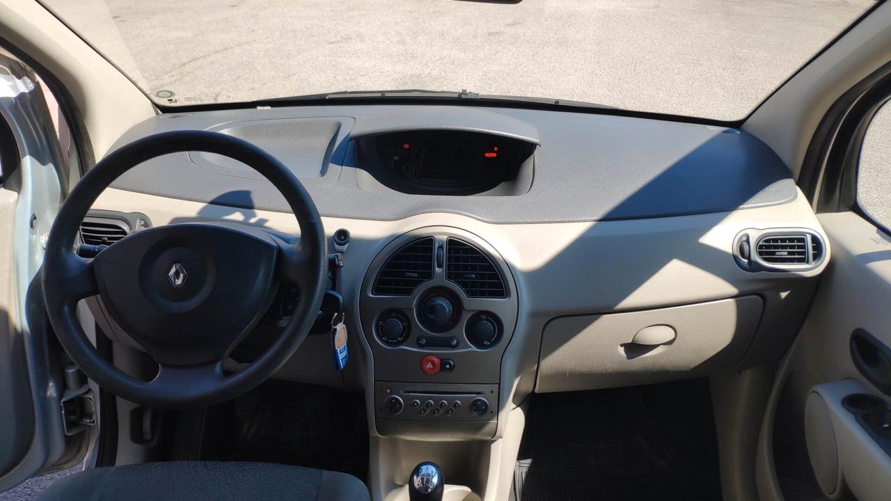 Renault Modus 1.5 dCi 85CV C. Manuale