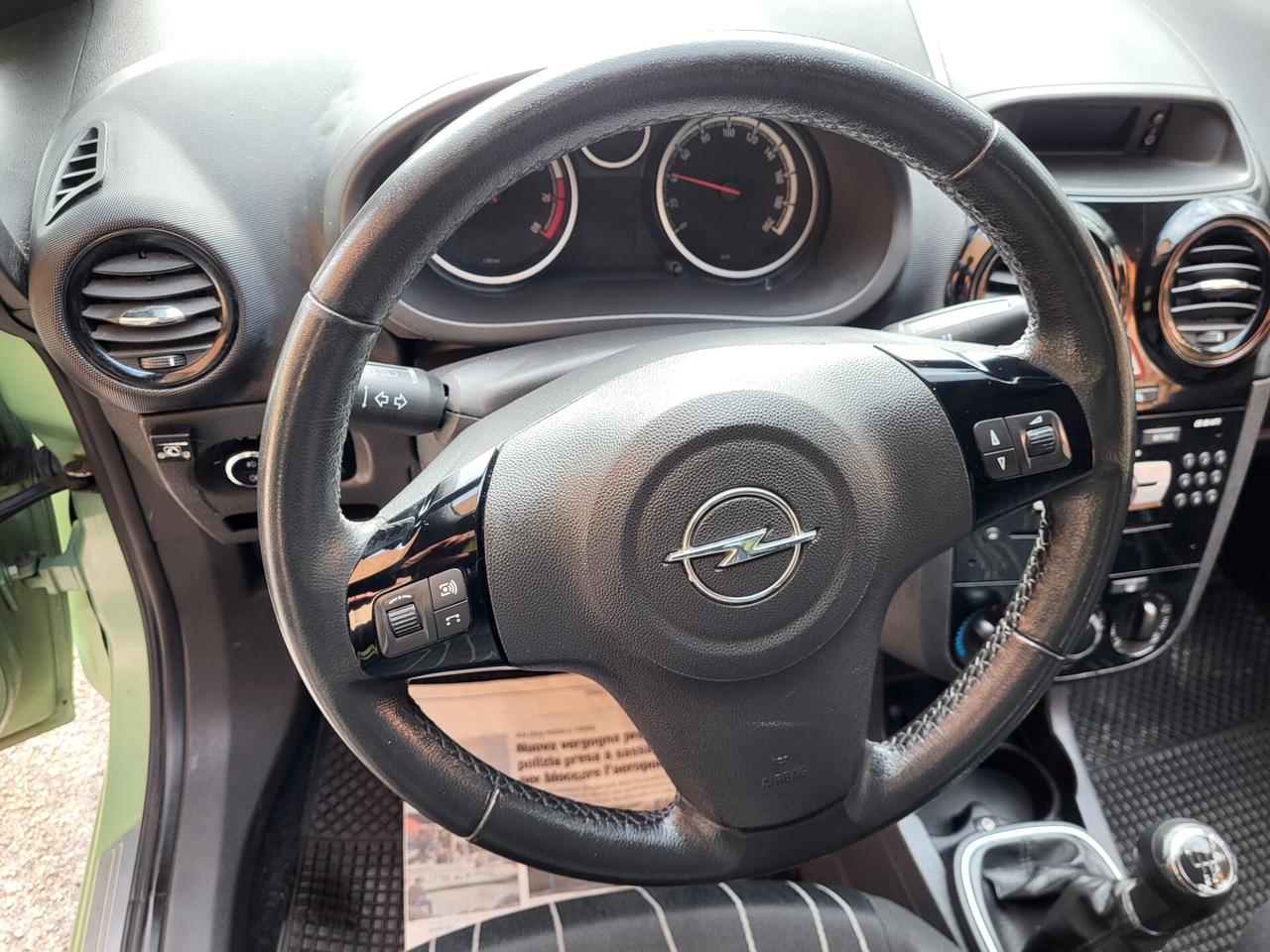 Opel Corsa 1.2 80CV 5 porte GPL-TECH Club