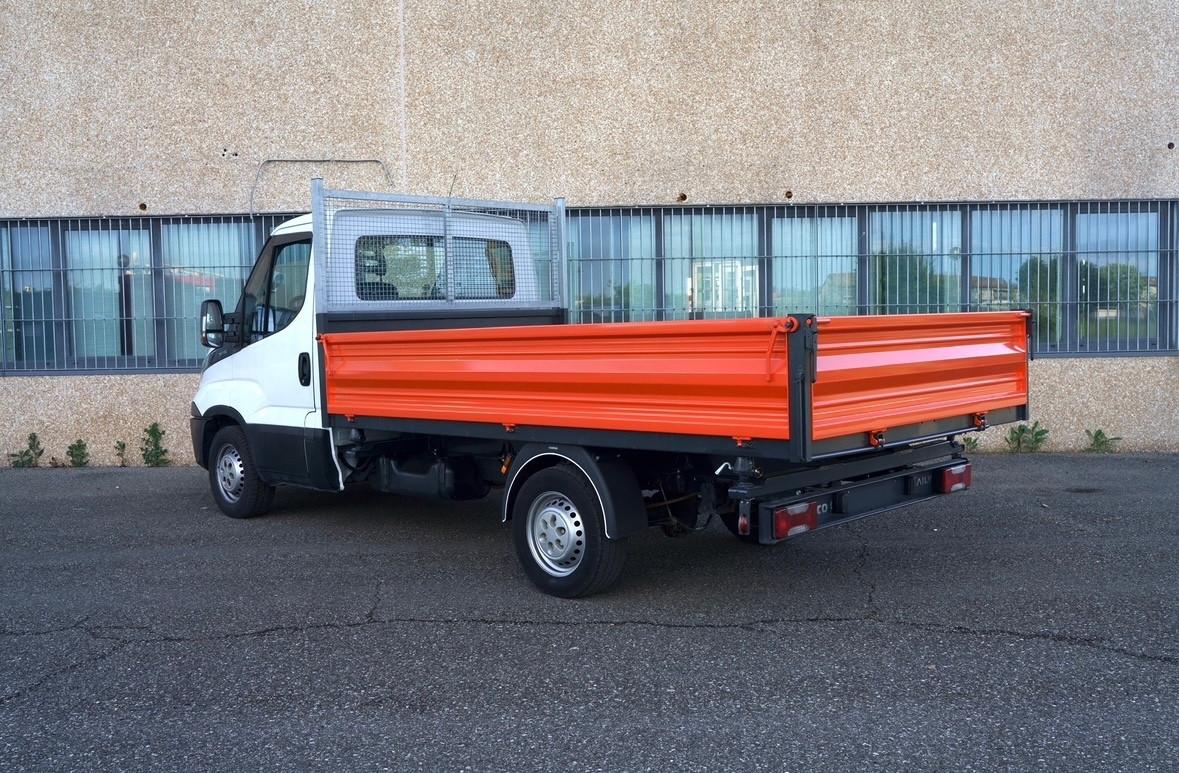 Iveco Daily 35S 2.3