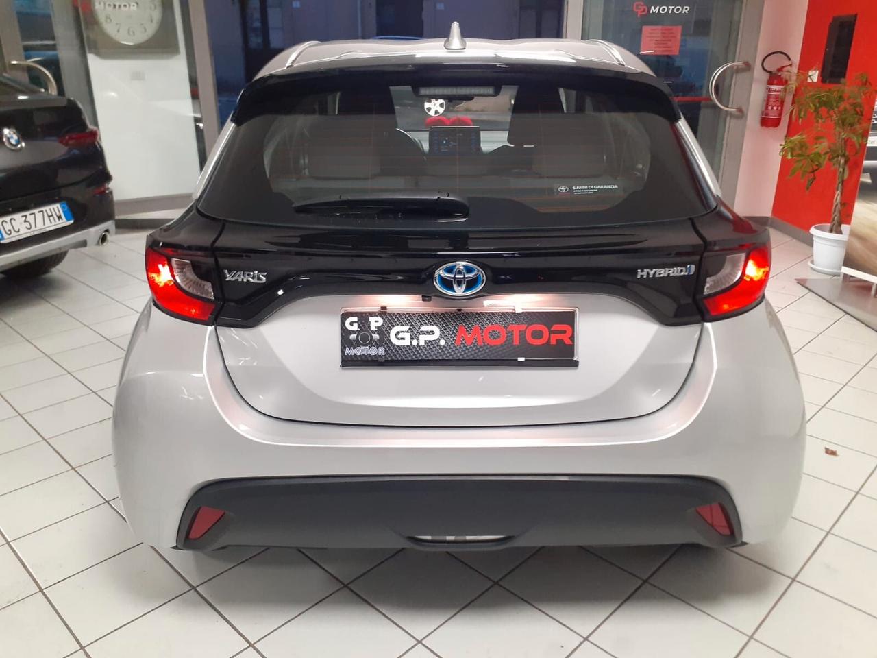 Toyota Yaris 1.5 Hybrid 5 porte Business