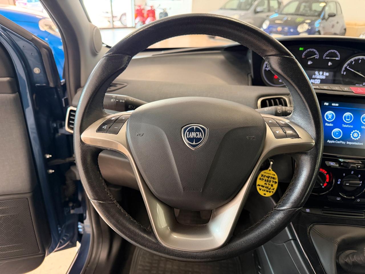 Lancia Ypsilon 1.0 FireFly S&S Hybrid Alberta Ferretti