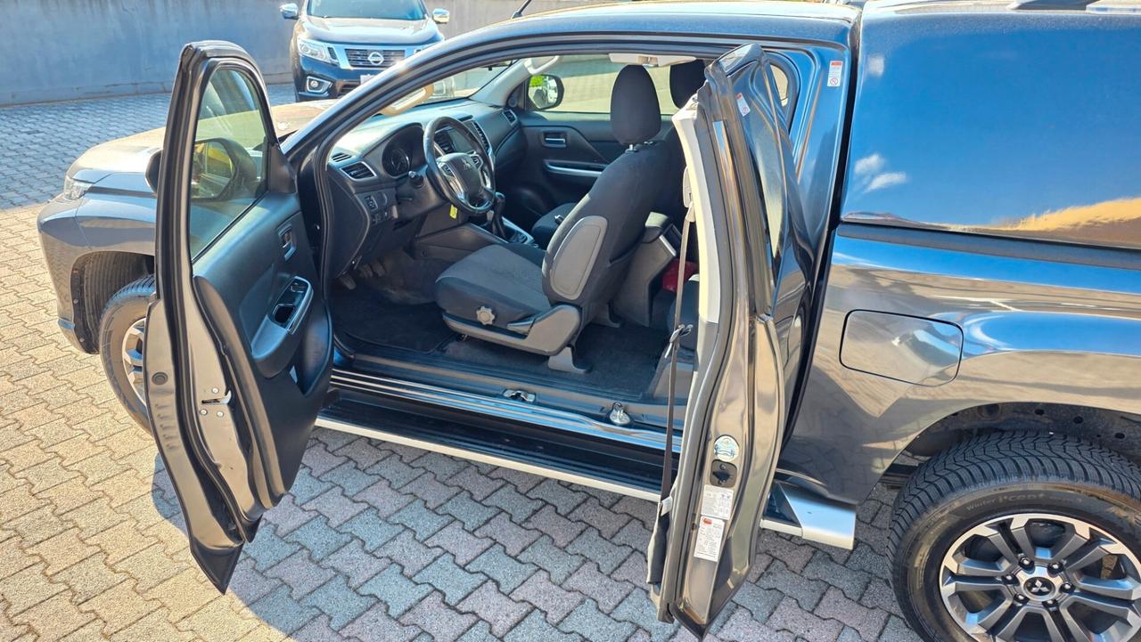 Mitsubishi L200 2.3d 150cv CLUB CAB 4 posti Autocarro CASSONE LUNGO