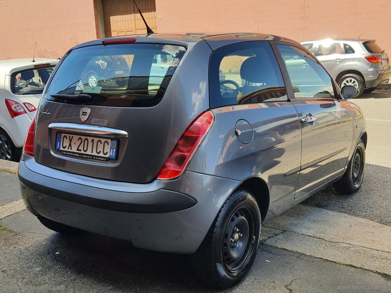LANCIA Ypsilon 1.2