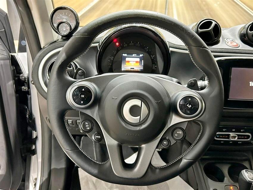 Smart ForTwo BRABUS 0.9 Turbo twinamic Xclusive