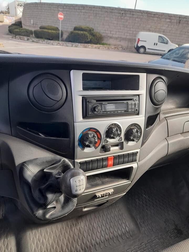 IVECO DAILY 35s11