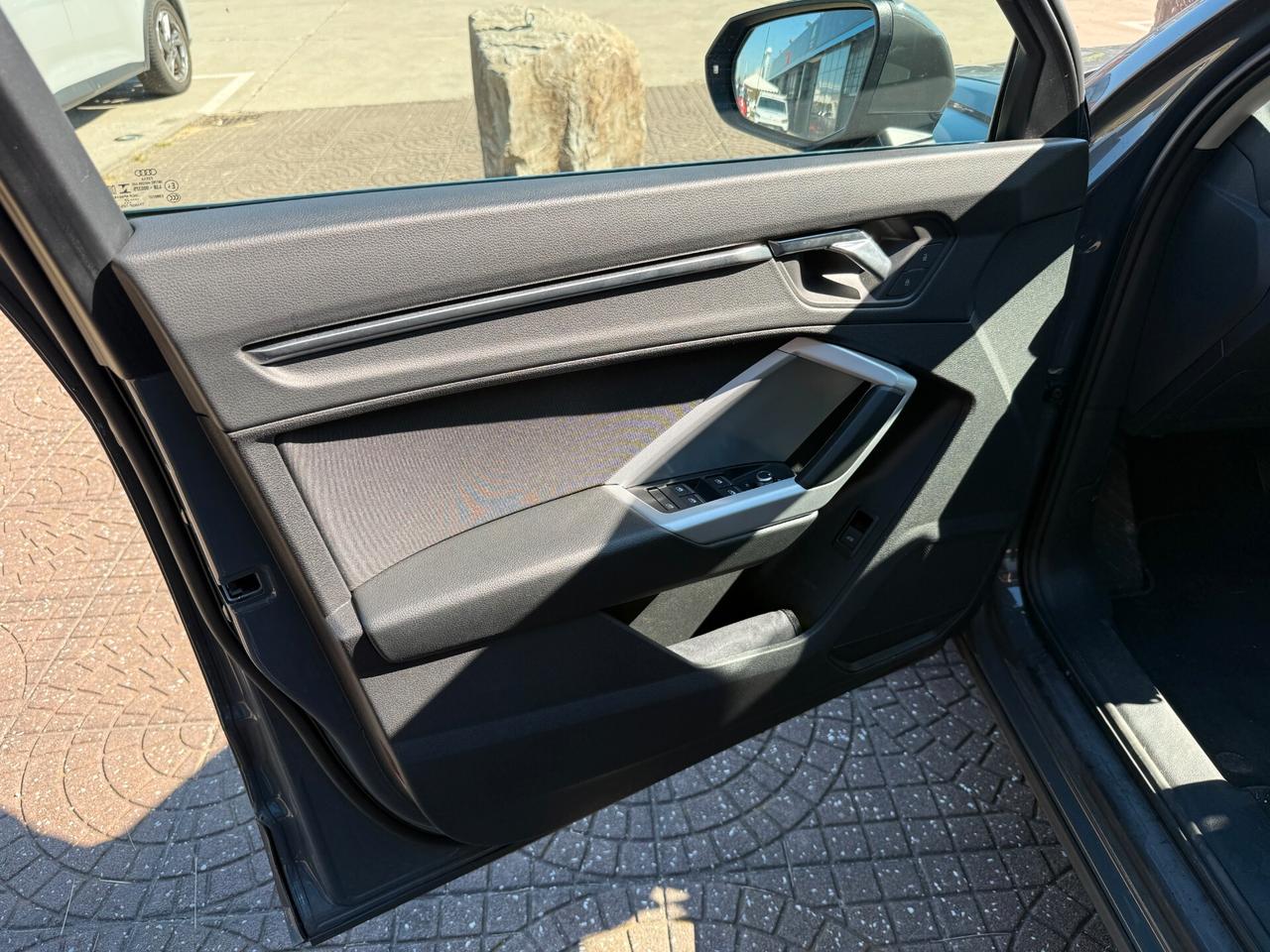 Audi Q3 35 TDI S tronic Business Advanced