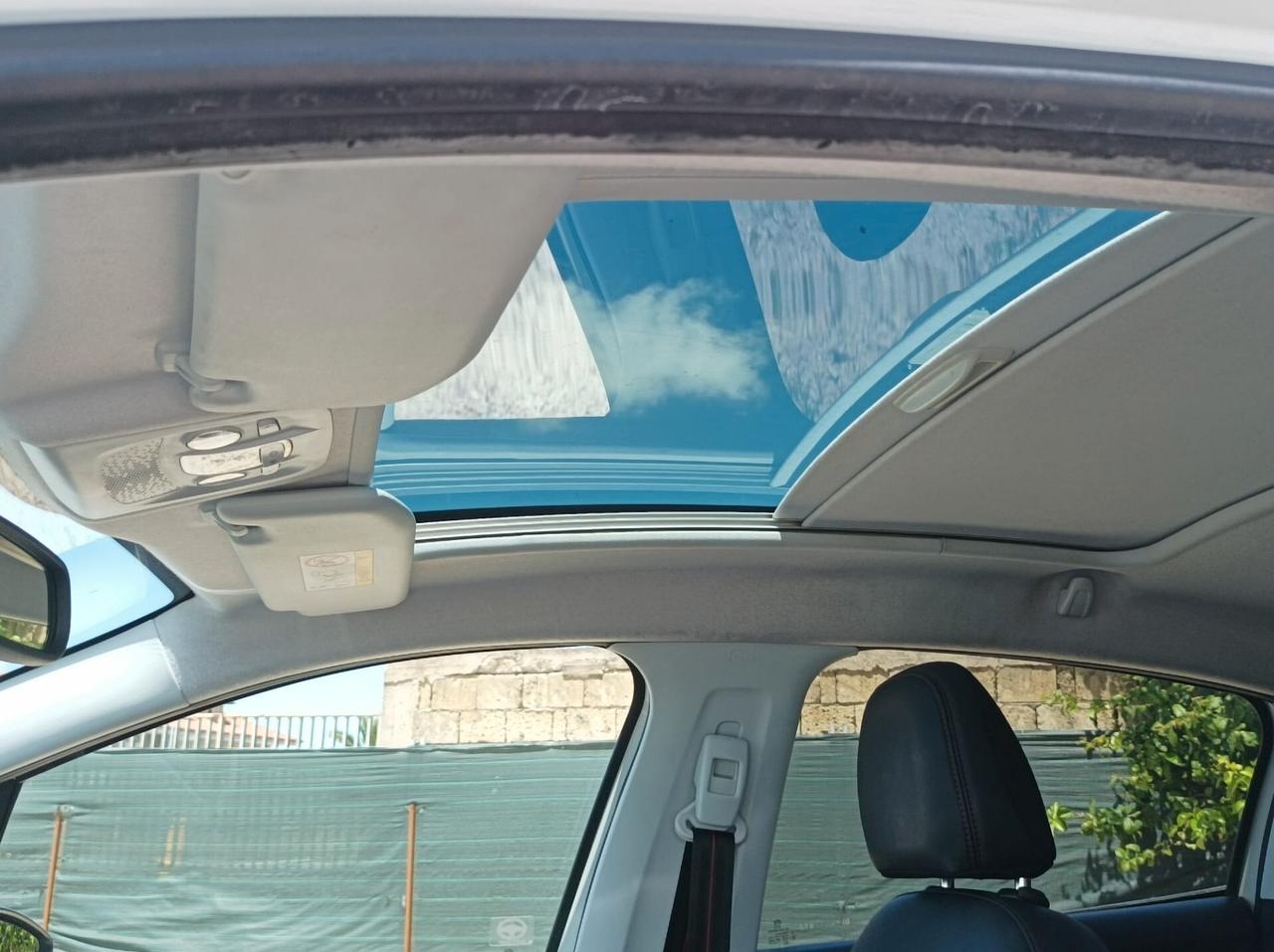 Peugeot 208 BlueHDi 100 5 porte GT Line