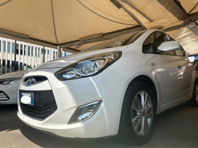 HYUNDAI IX20 DIESEL CON TAGLIANDI CERTIFICATI!