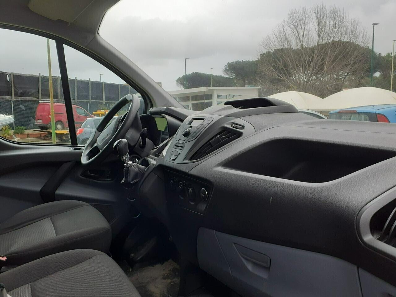 Ford Transit Courier 1.5 TDCi 75CV Van Entry