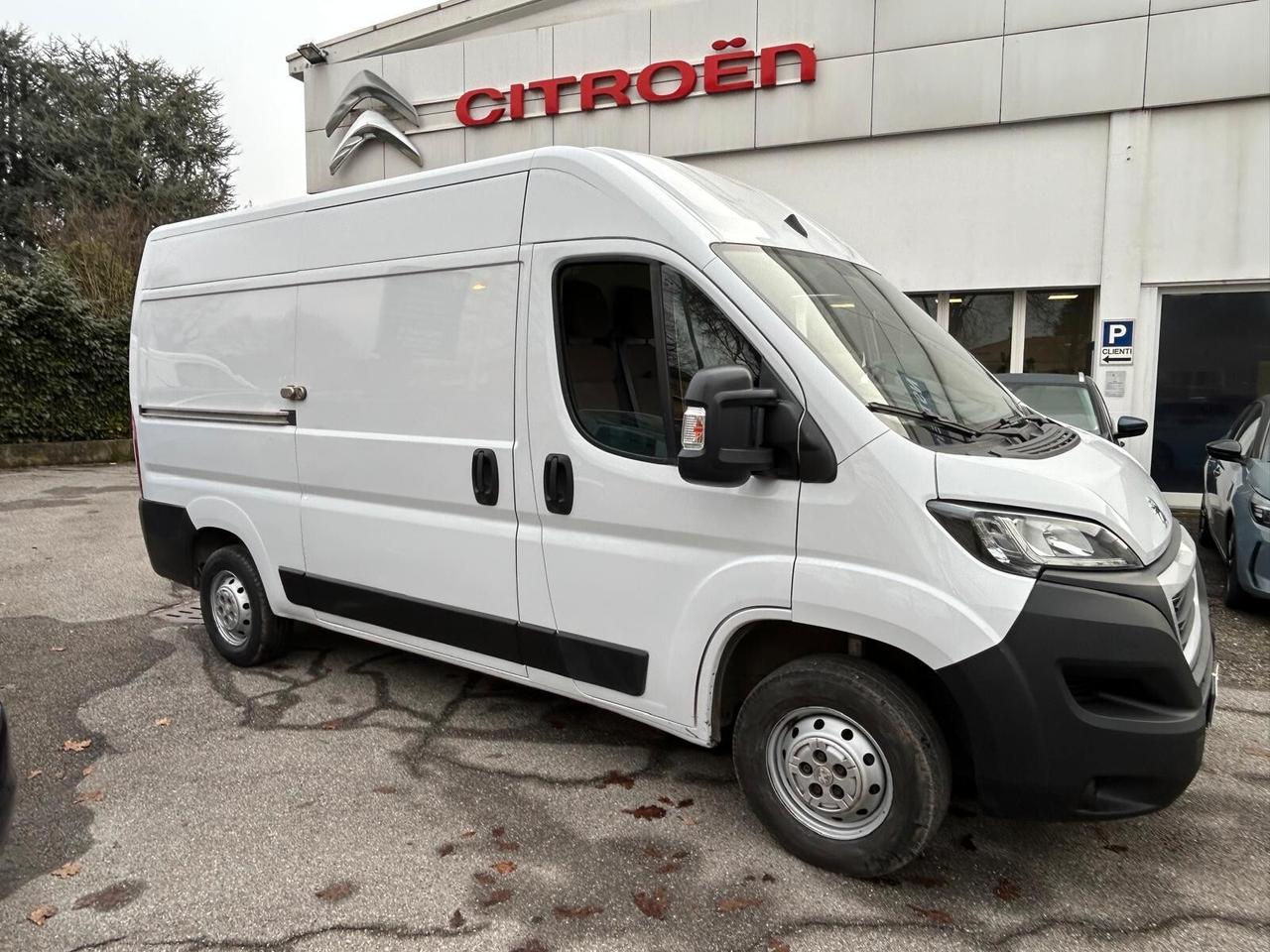 Peugeot Boxer 2.2 BlueHDi 140 S&S L2H2-IVA ESCLUSA