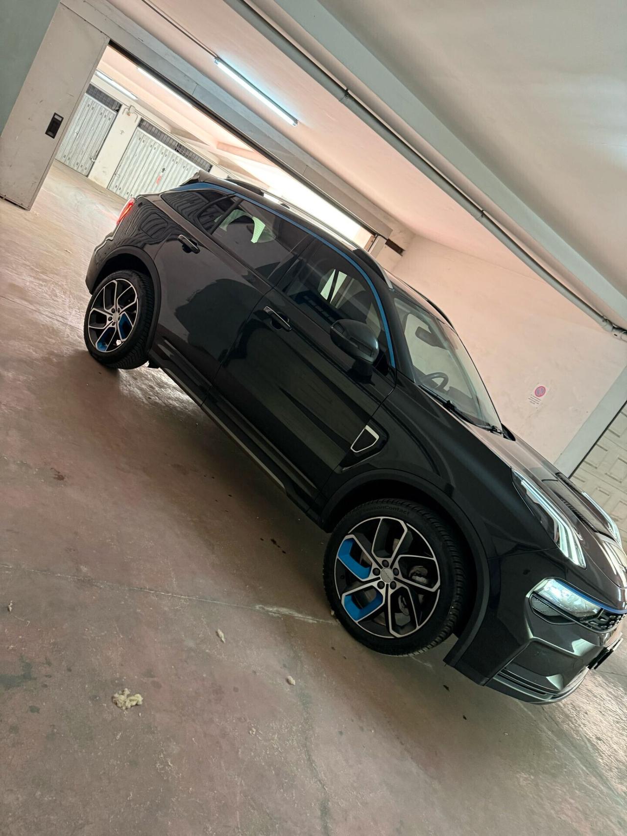 Lynk&co 01 PHEV