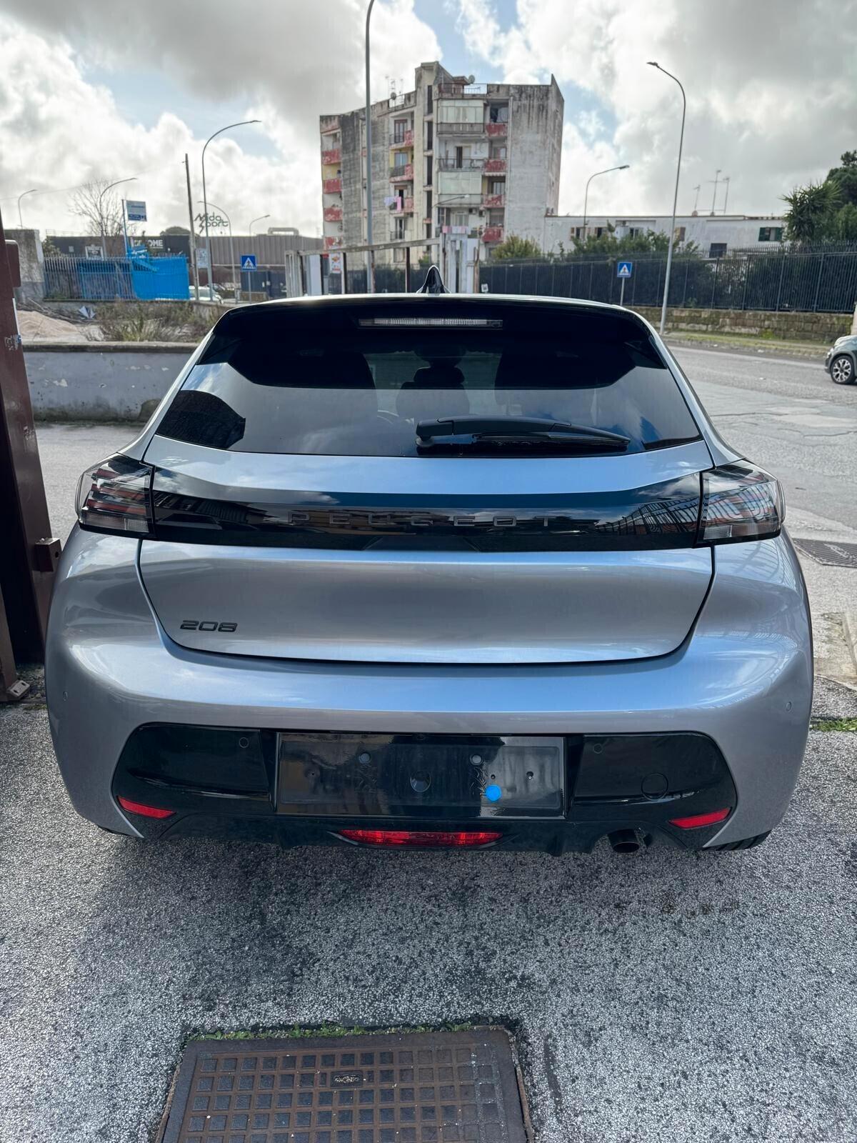 Peugeot 208 PureTech 100 Stop&Start 5 porte Allure