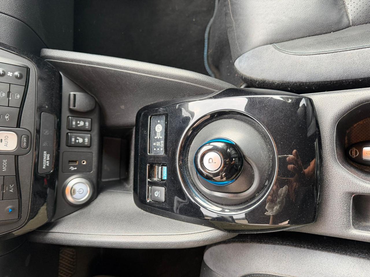 Nissan Leaf N-Connecta