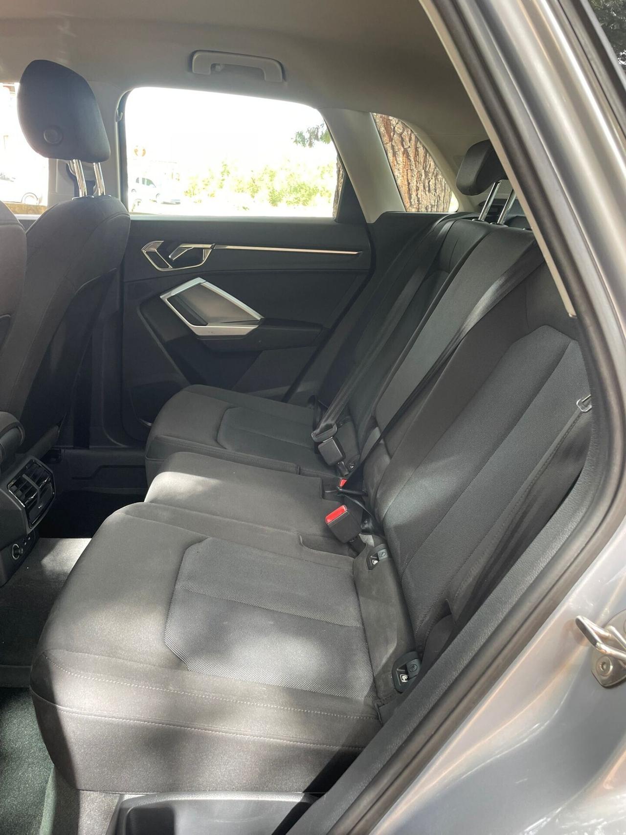 Audi Q3 2.0 TDI 150 CV quattro S tronic Business