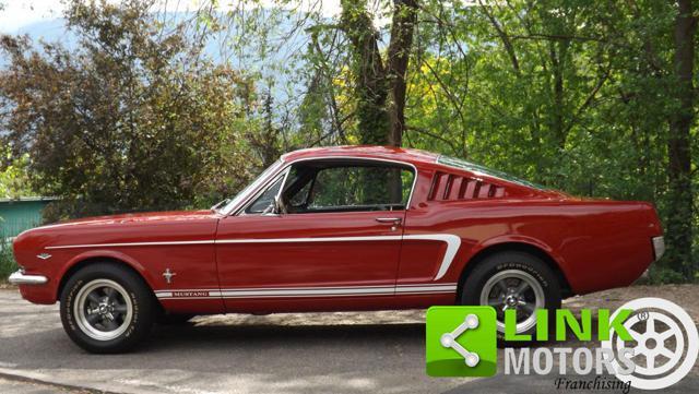 FORD Mustang 289 FASTBACK anno 1965 restauro completo