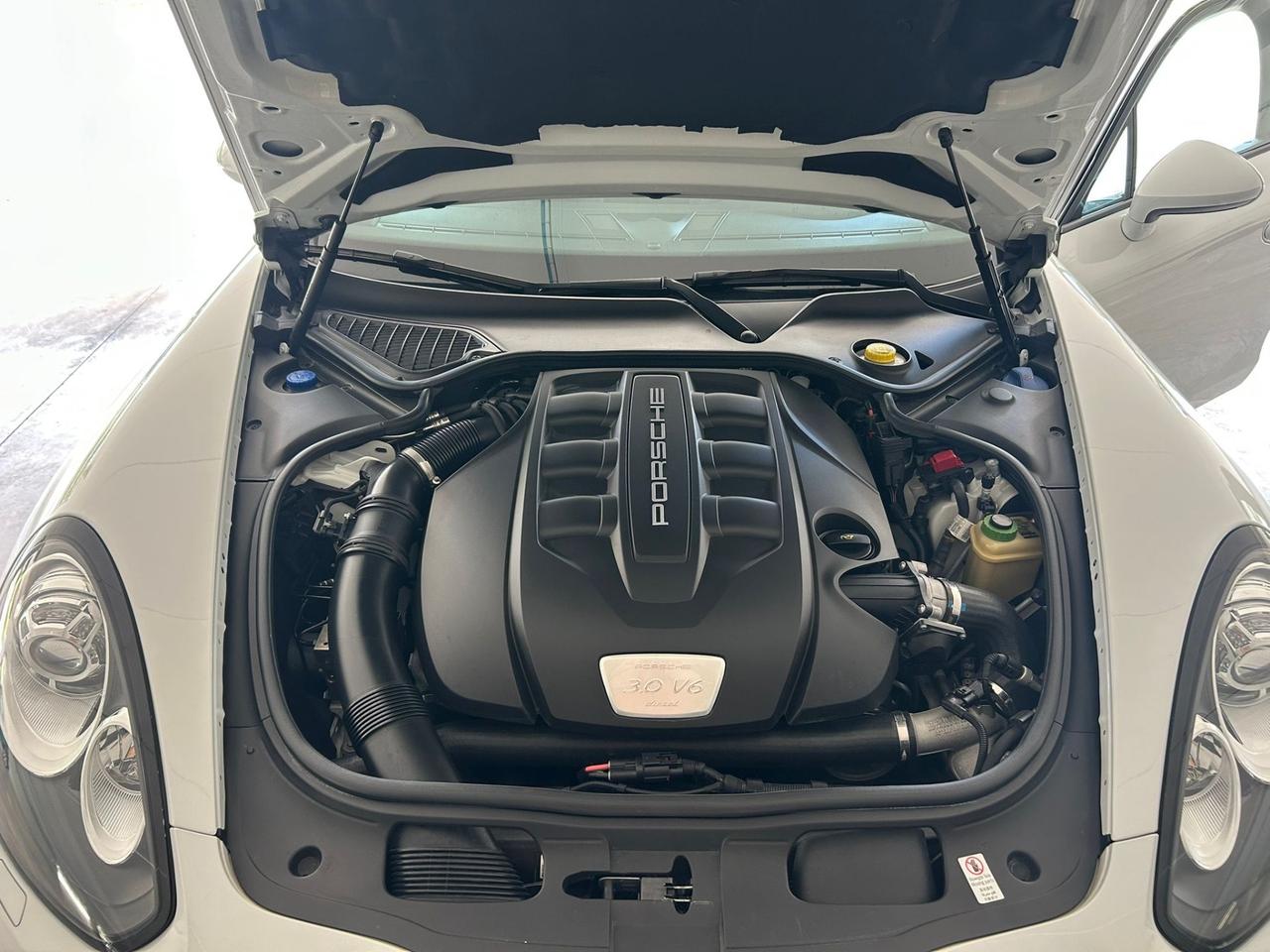 Porsche Panamera 3.0 Diesel