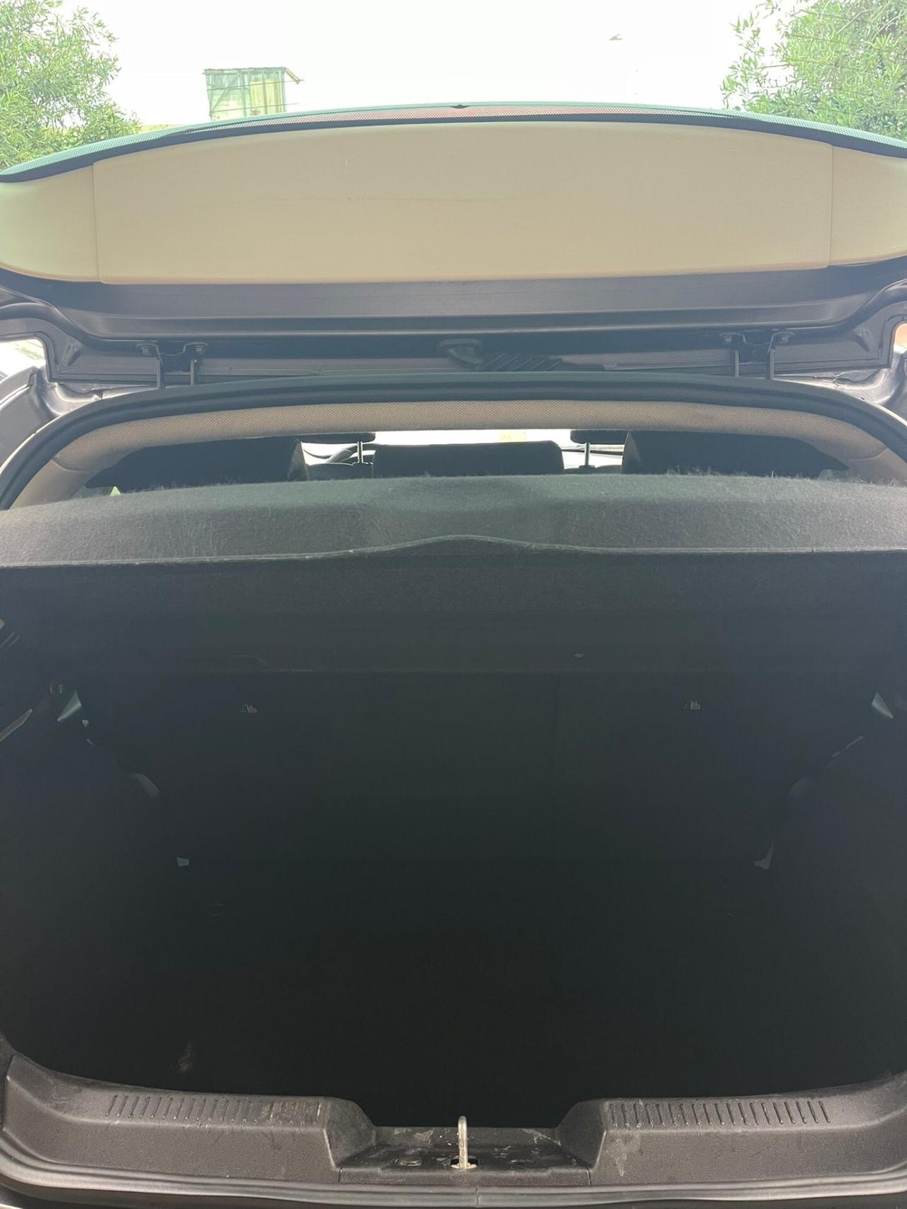 Lancia Delta 1.9 MJT Twinturbo DPF Gold