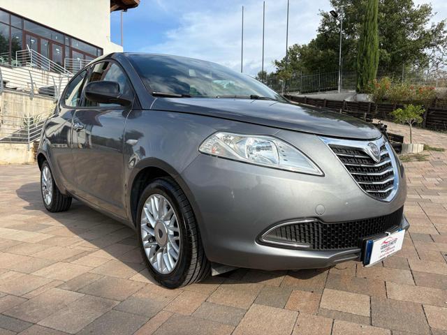 LANCIA Ypsilon 1.2 69 CV 5 porte GPL Ecochic Platinum