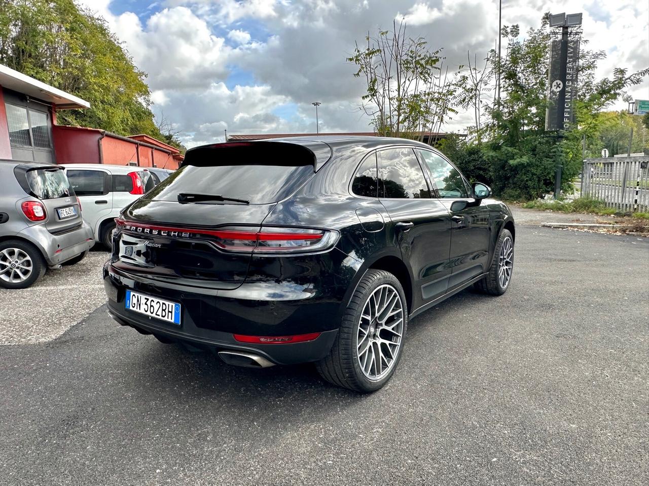Porsche Macan iva inclusa pelle cocoa cerchio 21 scarichi
