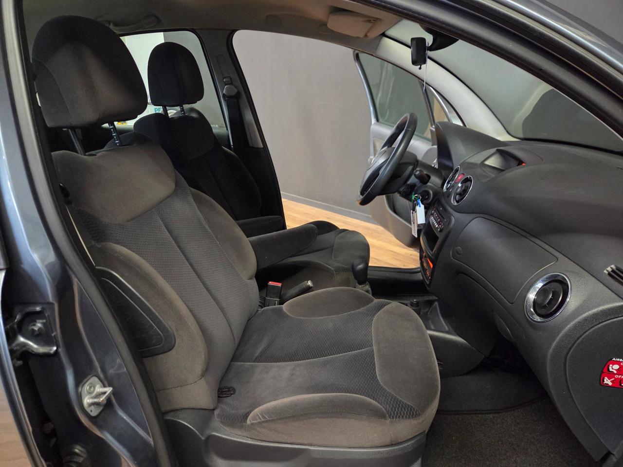 Citroen C3 1.1 Exclusive Style (exclusive)