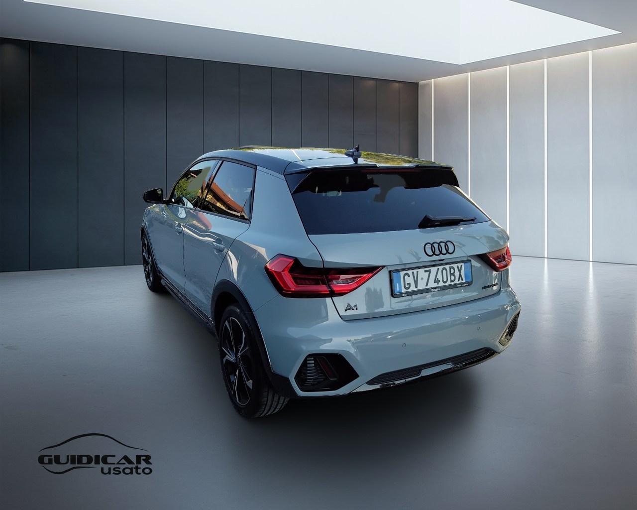 AUDI A1 II 2022 allstreet - A1 allstreet 30 1.0 tfsi Identity Contrast 116cv s tronic