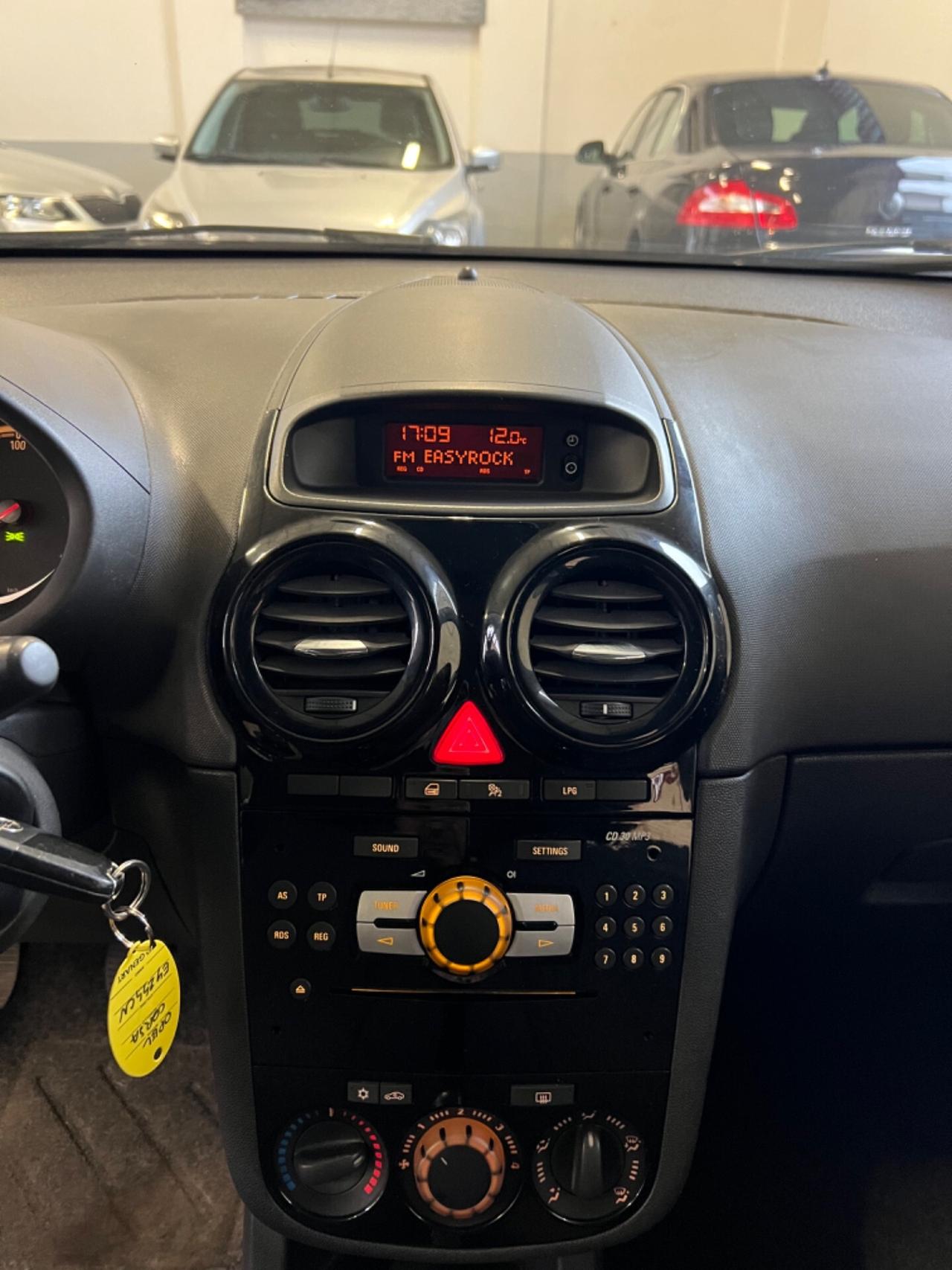 Opel Corsa 1.2 85CV 5 porte GPL-TECH Ecotec