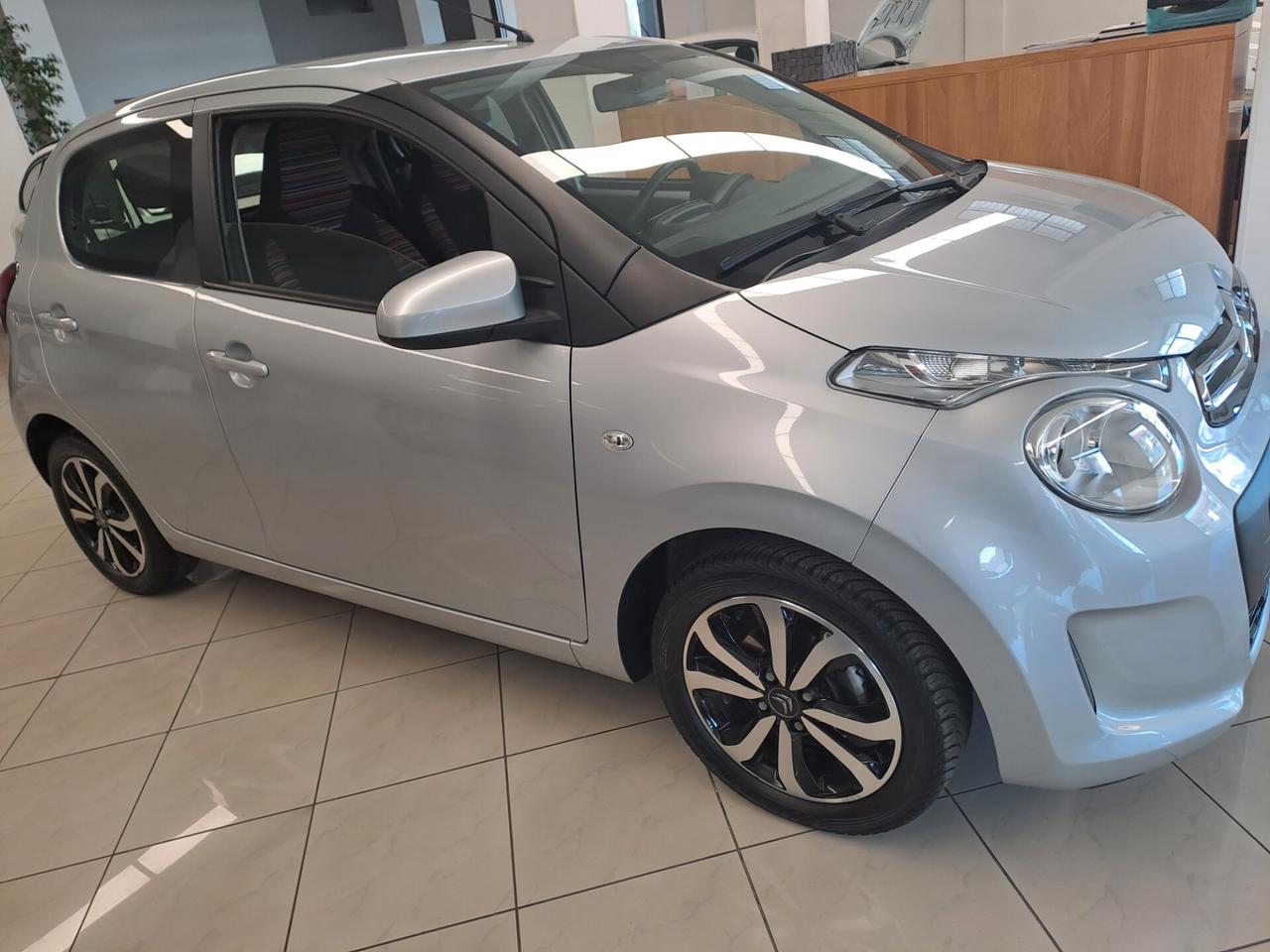 Citroen C1 VTi 72 S&S 3 porte Shine