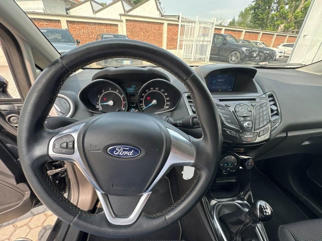 Ford Fiesta 5 Porte 1.2 Titanium
