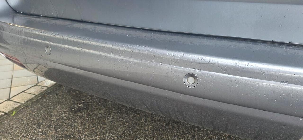 Peugeot 5008 1.6 Diesel 7 posti Neopatentati