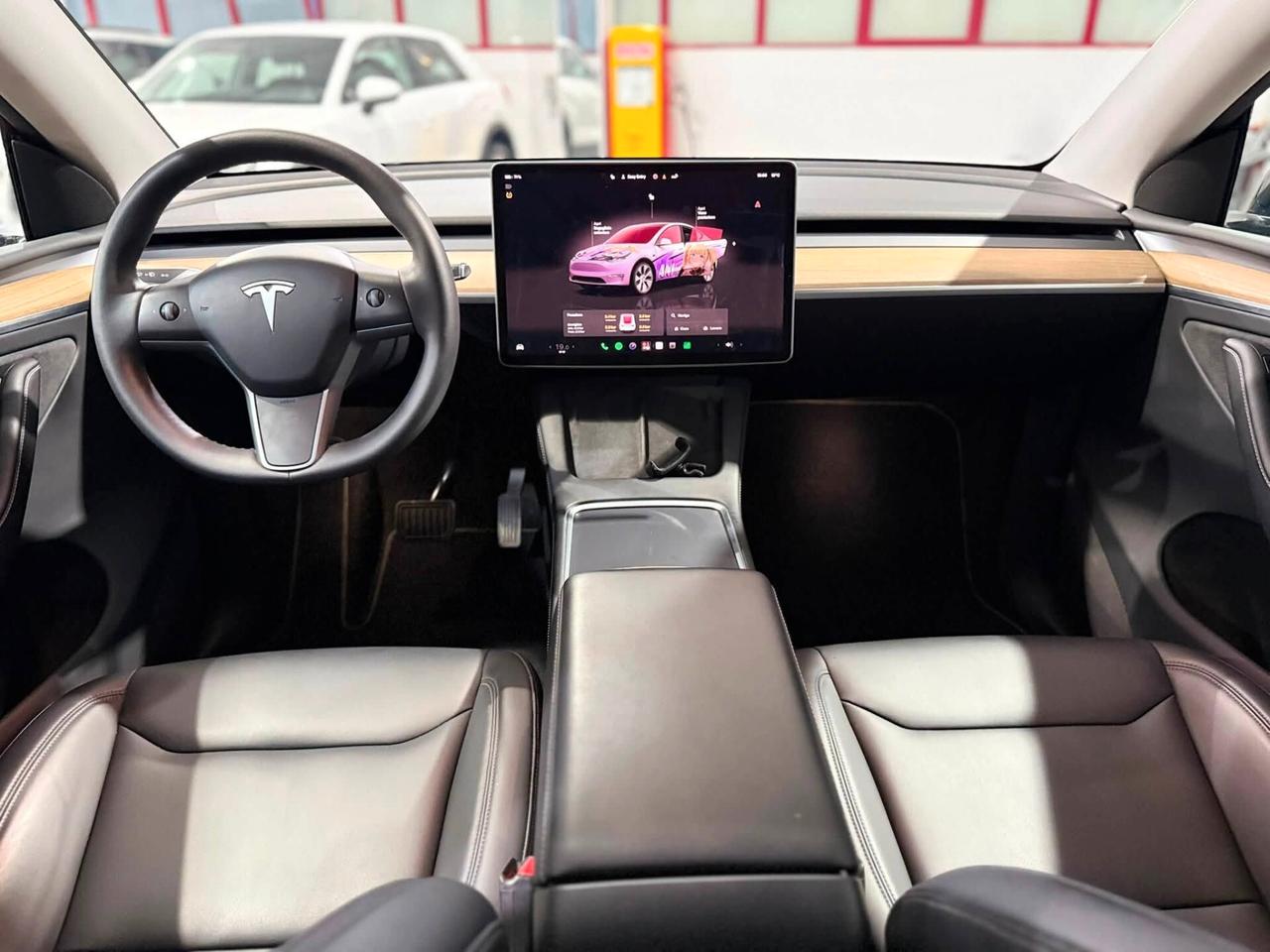 Tesla Model Y Long Range 2024