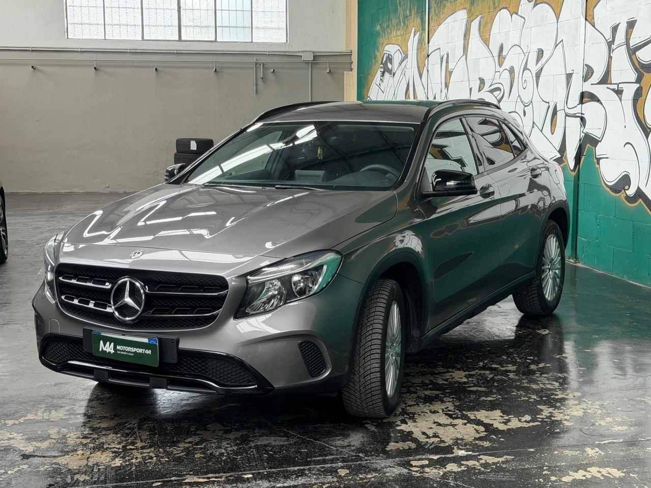 Mercedes-benz GLA 200 d Automatic Business