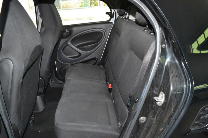 SMART FORFOUR 1.0 BASE Youngster