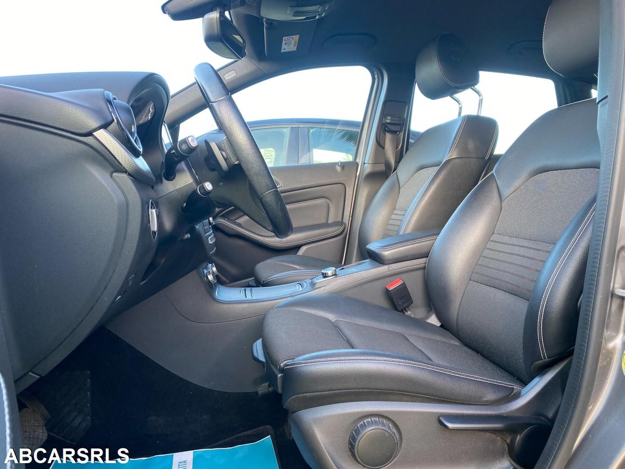 MERCEDES - Classe B - B 180 d Automatic Premium -