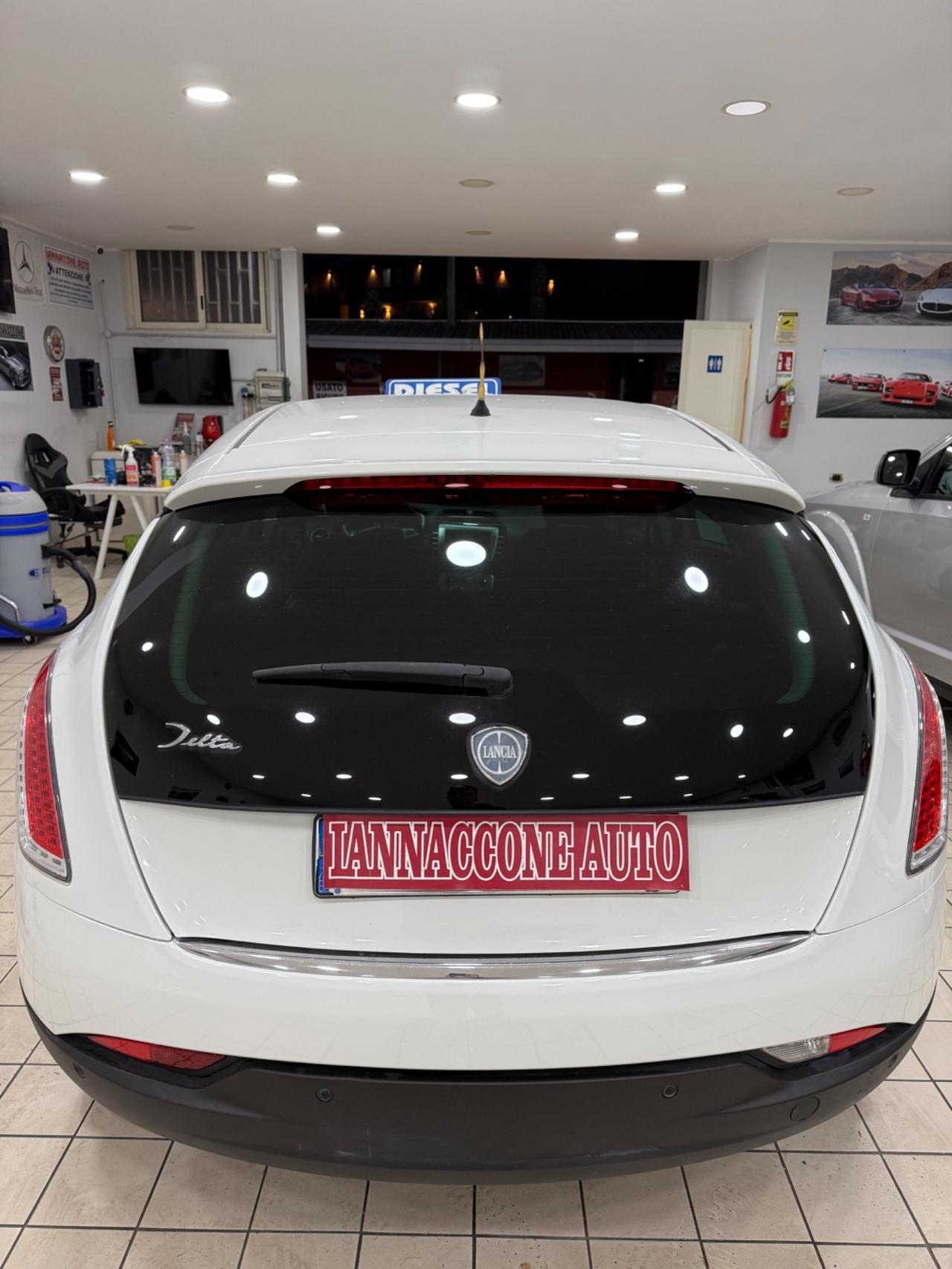 Lancia Delta 1.6 mjt platino