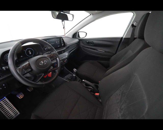 HYUNDAI Bayon 1.0 T-GDI Hybrid 48V iMT XLine