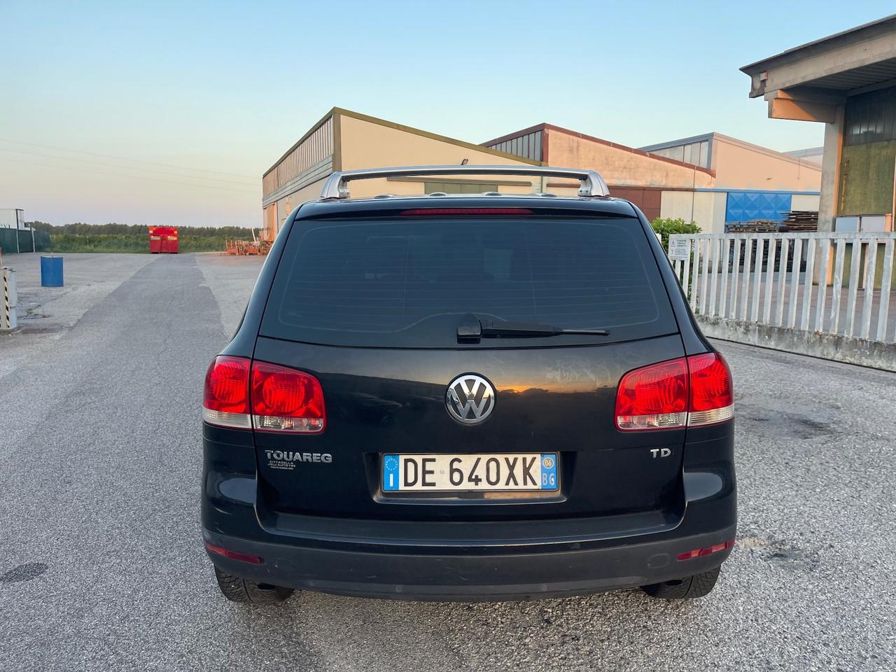 Volkswagen Touareg 2.5 R5 TDI DPF Style