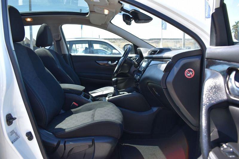 Nissan Qashqai 1.5 110 dCi N-Connecta