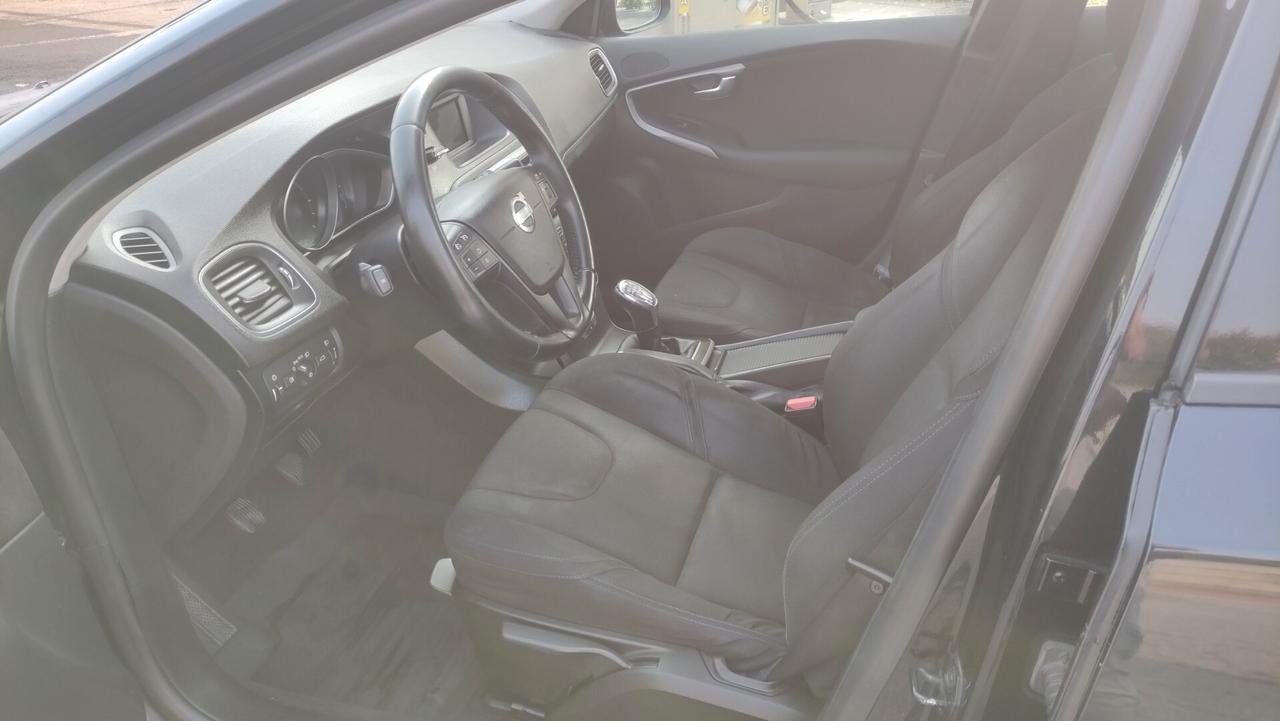 Volvo V40 1.6 Diesel NEOPATENTATI - 2013