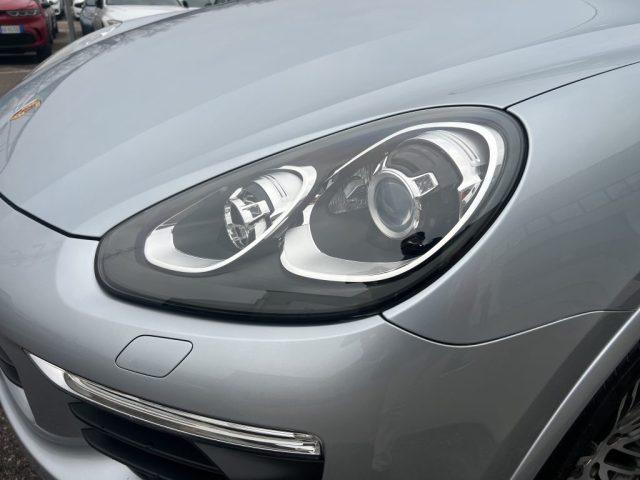 PORSCHE Cayenne Cayenne 3.0 Diesel Platinum Edition