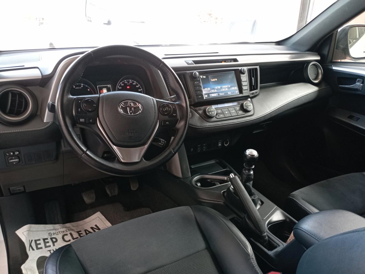 Toyota RAV 4 RAV4 2.0 D-4D 2WD Lounge