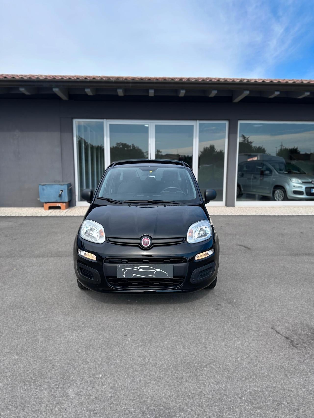 Fiat Panda 1.2 Easy 69cv 2020 Neopatentati Nera