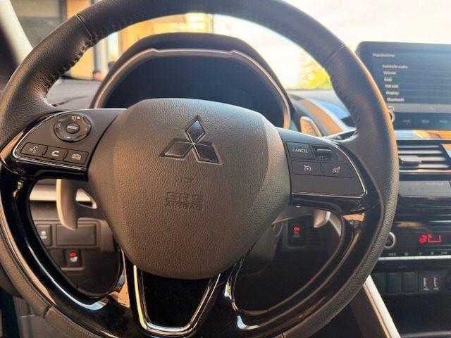 MITSUBISHI Eclipse Cross 2.4 MIVEC 4WD PHEV Instyle SDA Pack 0