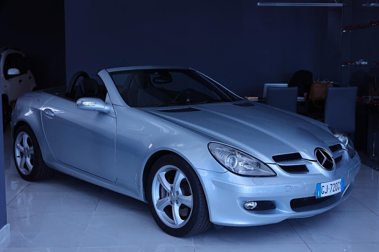 Mercedes-benz SLK 350 cat Coupe Cabrio *PIENO OMAGGIO*