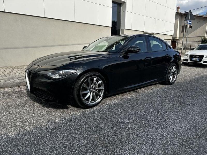 Alfa Romeo Giulia 2.2 Turbo AT8 180CV Super