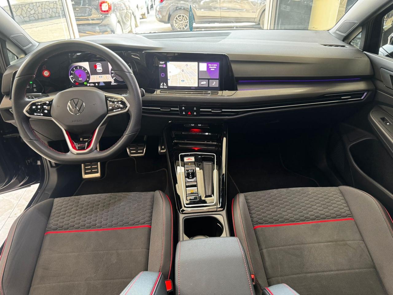 Volkswagen Golf GTI 2.0 TSI DSG