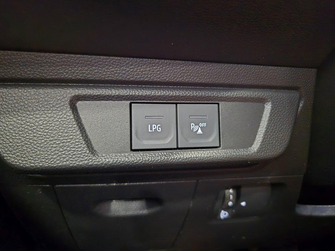 Dacia Jogger 1.0 tce Comfort Gpl 100cv 7p.ti - UNIPROPRIETARIO - NEOPATENTATI - Gancio