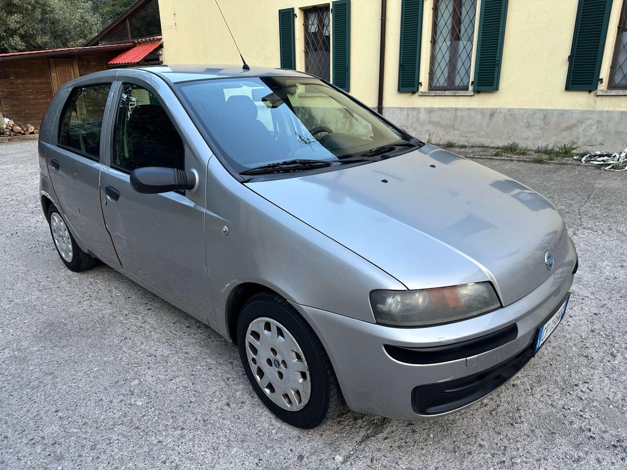 Fiat Punto 1.2i 16V cat 5 porte HLX